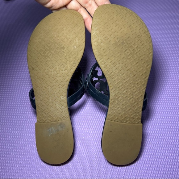 TORY BURCH MILLER PRINTED LEATHER/PATENT LEATHER SANDAL - Picture 4 of 4